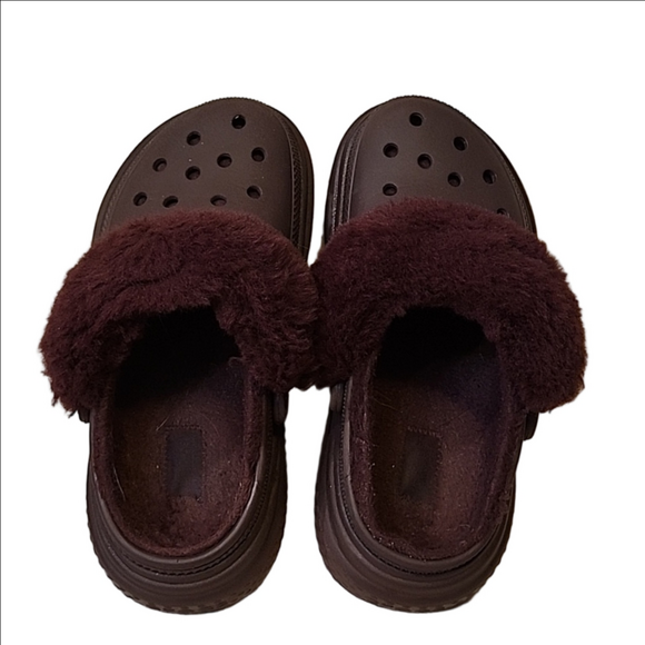 Crocs Stomp Cozy Fur Lined Clogs Maroon  M6W8 - Picture 5 of 6